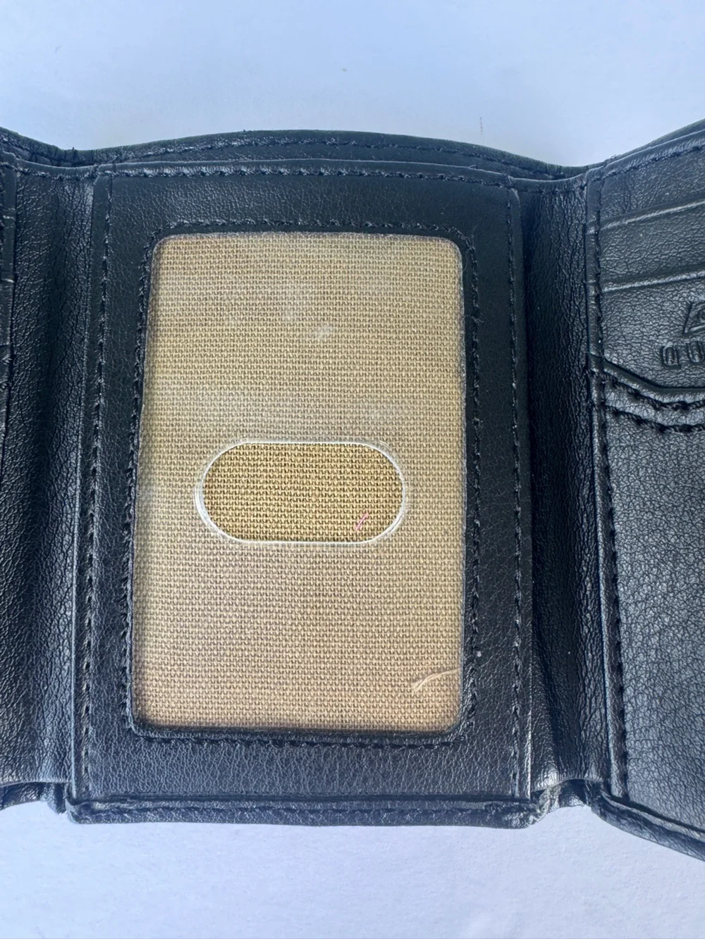Men’s Levi’s Black Leather Trifold Wallet